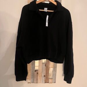 PINK Victoria's Secret Black polo cropped Sweater M